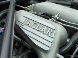 Bild 11/55 von Jaguar XJ 220 (1993)