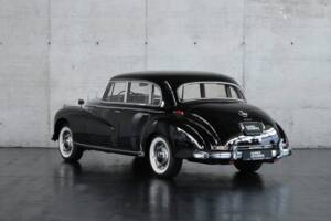 Image 2/50 de Mercedes-Benz 300 c (1956)