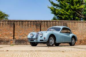 Image 36/50 of Jaguar XK 140 FHC (1955)