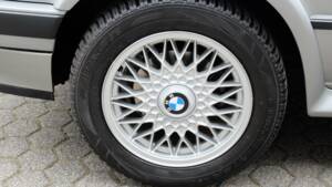 Bild 54/56 von BMW 325ix (1987)