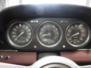 Image 26/26 of Alfa Romeo 2600 Sprint (1962)
