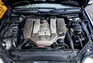 Bild 41/50 von Mercedes-Benz SL 55 AMG (2004)