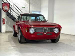 Imagen 14/68 de Alfa Romeo Giulia 1600 Sprint GT Veloce (1966)