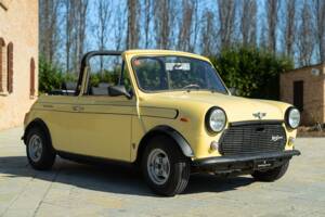 Immagine 2/50 di Innocenti Mini Minor 850 (1971)