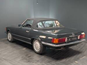 Image 9/50 of Mercedes-Benz 300 SL (1989)