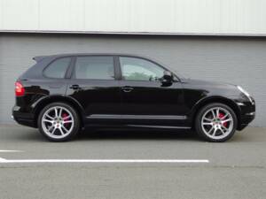 Immagine 5/99 di Porsche Cayenne GTS (2008)