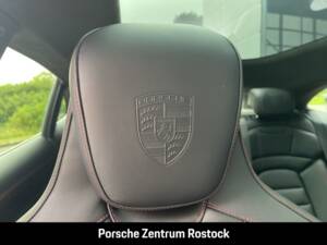 Bild 20/31 von Porsche Taycan GTS Sport Turismo (2026)