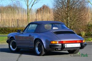 Image 8/50 of Porsche 911 Carrera 3.2 (1987)