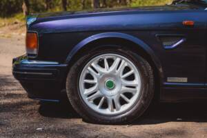 Bild 24/50 von Bentley Brooklands R Mulliner (1998)