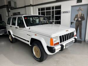 Image 5/21 of Jeep Cherokee (1989)