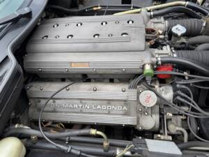 Afbeelding 34/51 van Aston Martin Virage Volante (1993)