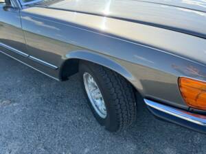 Bild 164/200 von Mercedes-Benz 380 SLC (1980)