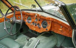 Afbeelding 22/59 van Jaguar XK 140 SE DHC (1955)