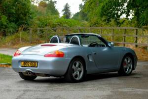 Image 15/50 of Porsche Boxster S (2002)