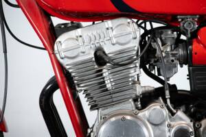 Immagine 17/50 di Yamaha DUMMY (1979)