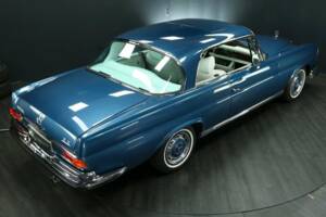 Bild 36/50 von Mercedes-Benz 280 SE 3,5 (1971)