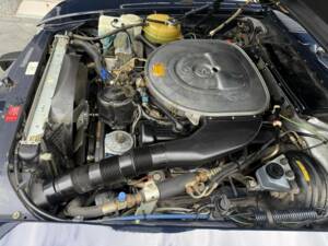 Image 40/50 of Mercedes-Benz 560 SL (1986)