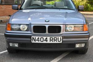 Imagen 23/47 de BMW 328i (1995)