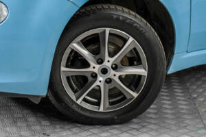 Image 4/50 of FIAT 500 C (2013)
