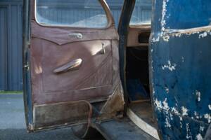 Image 79/134 of Ford V8 (1937)