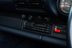 Bild 26/48 von Porsche 911 Speedster 3.2 (1989)