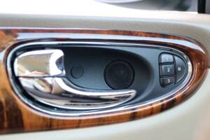 Imagen 24/50 de Jaguar XJ 8 4.2 (2006)