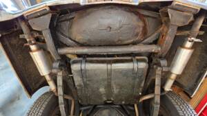 Image 55/75 of Lincoln Continental Mark II (1956)