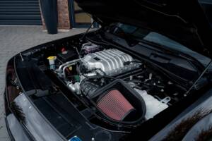 Image 72/86 of Dodge Challenger SRT "Black Ghost" (2023)