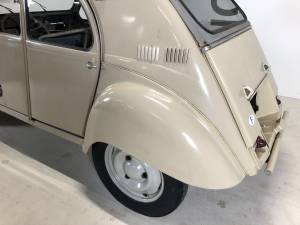 Image 9/26 de Citroën 2 CV Sahara 4x4 (1962)