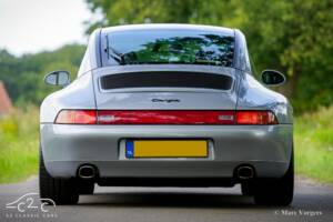 Image 59/63 of Porsche 911 Carrera (1996)