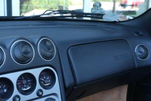 Obraz 47/50 pojazdu Alfa Romeo Spider 3.2 V6 24V (2003)
