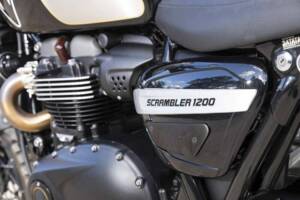 Afbeelding 31/50 van Triumph Scrambler 1200 Bond Edition (2020)