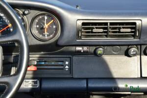 Image 48/50 of Porsche 911 Carrera 3.2 (1987)