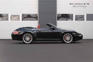 Image 21/25 of Porsche 911 Carrera 4S (2009)