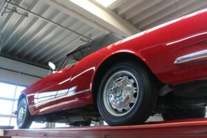 Image 9/50 of Alfa Romeo 2600 Spider (1962)