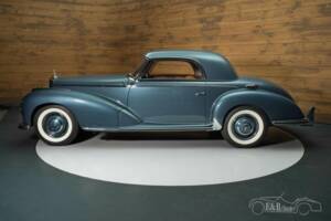 Image 18/31 of Mercedes-Benz 300 S (1953)