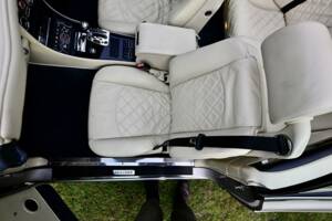 Bild 44/50 von Bentley Azure (2003)