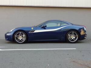 Bild 5/99 von Ferrari California (2009)