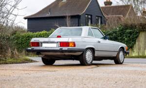 Image 3/31 of Mercedes-Benz 560 SL (1987)