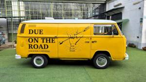 Bild 13/50 von Volkswagen T2b Kastenwagen (1976)