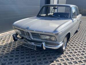 Image 20/30 of BMW 2000 tilux (1968)
