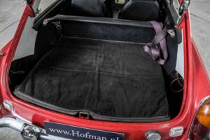 Image 39/50 of MG MGB GT (1967)