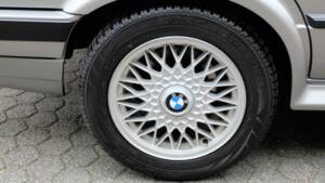 Bild 56/56 von BMW 325ix (1987)