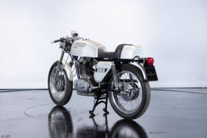 Image 3/41 of Ducati DUMMY (1972)