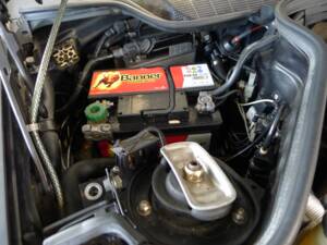 Image 15/49 of Mercedes-Benz 190 E 2.3-16 (1984)