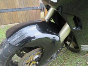 Image 32/44 of Norton F1 (1990)