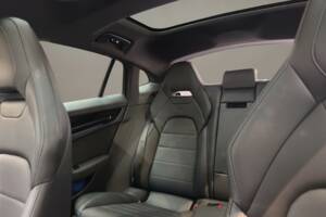 Image 10/10 of Porsche Panamera 4 E-Hybrid (2024)