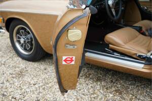 Image 46/50 of Volvo 1800 E (1971)