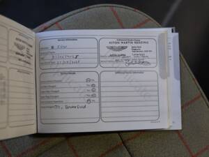 Immagine 81/84 di Aston Martin DBS 770 Ultimate Volante (2023)