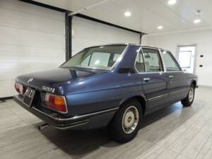 Bild 4/14 von BMW 520i (1975)